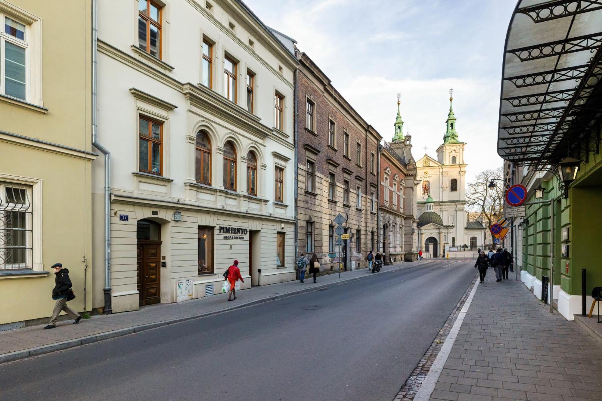 Apartament By Renters *